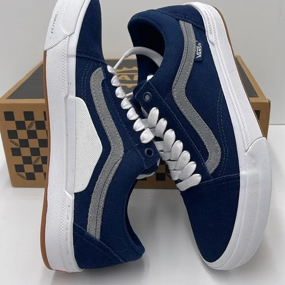 Vans WMNS Blue and White Sneakers Bmx Old SkoolNavy/WhiteVN0005UZNAV