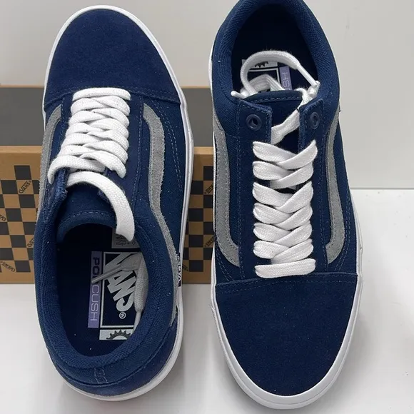 Vans WMNS Blue and White Sneakers Bmx Old SkoolNavy/WhiteVN0005UZNAV