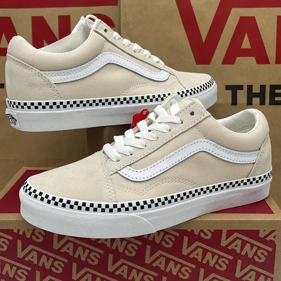 Vans WMNS Tan and White Sneakers Old SkoolCheckerboard Foxing TurtlVN0A7Q2JDJR