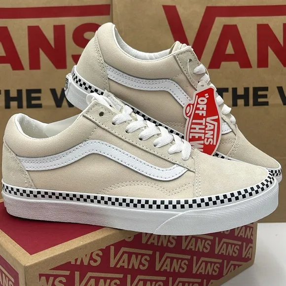 Vans WMNS Tan and White Sneakers Old SkoolCheckerboard Foxing TurtlVN0A7Q2JDJR
