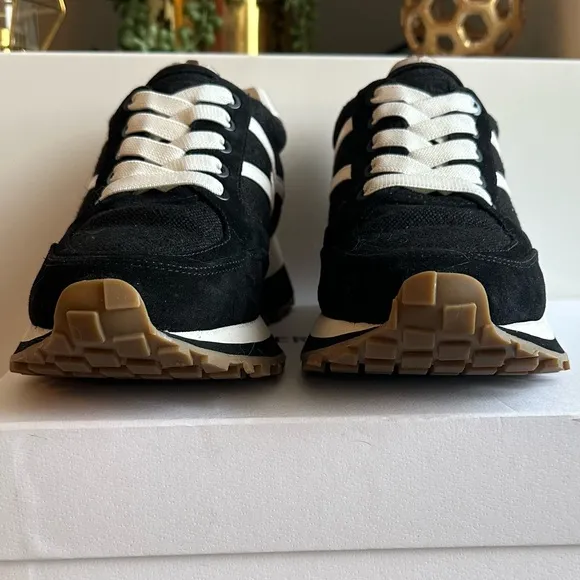 Veronica Beard Valentina Sneaker - Black/White - women’s size 8M - NIB