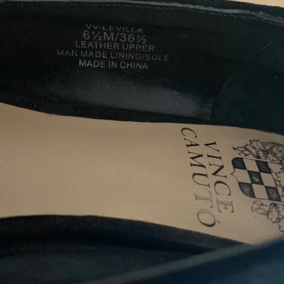 Vince Camuto Black Suede Leather Loafers-6.5