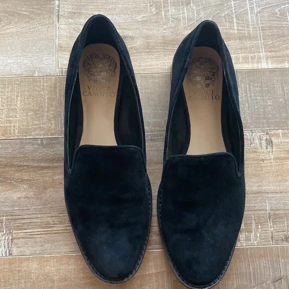Vince Camuto Black Suede Leather Loafers-6.5