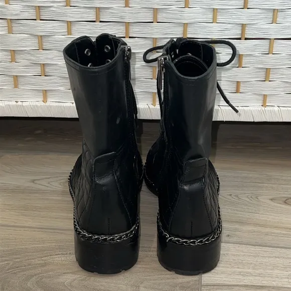 VINCE CAMUTO genu leather blac quilted combat boots