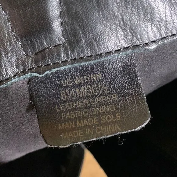 Vince‎ Camuto whynn quilted moto boots.  Biker grunge ankle boots riding