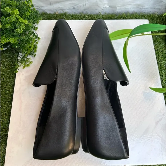 VINCE Women's Brette Loafers Black soft leather size 9 new