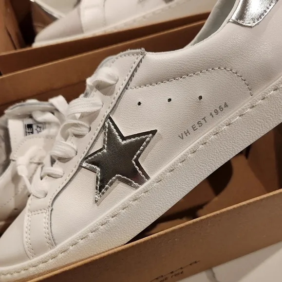 VINTAGE HAVANA- Fashion Sneakers - Size 8