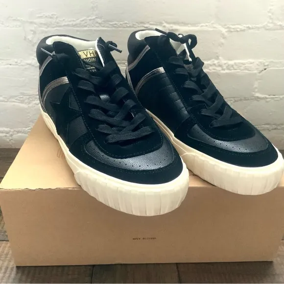 Vintage Havana Shuffle Mid Top Sneaker Shoes Black with Metallic Silver
