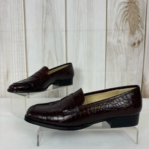 Vintage Talbots Penny Loafers Italy Embossed Leather Flats Brown Shoes Size 7