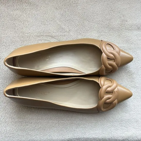 Vionic Arielle Caramel Tan Leather Flats Women’s 6 Pointed Toe Comfort Slip Ons