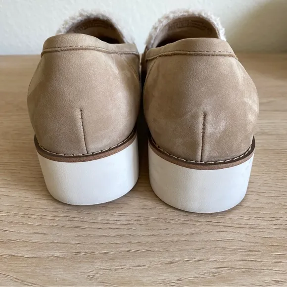 Vionic Cheryl Tan Suede and Cream Faux Fur Sherpa Penny Loafer Flats Size 8