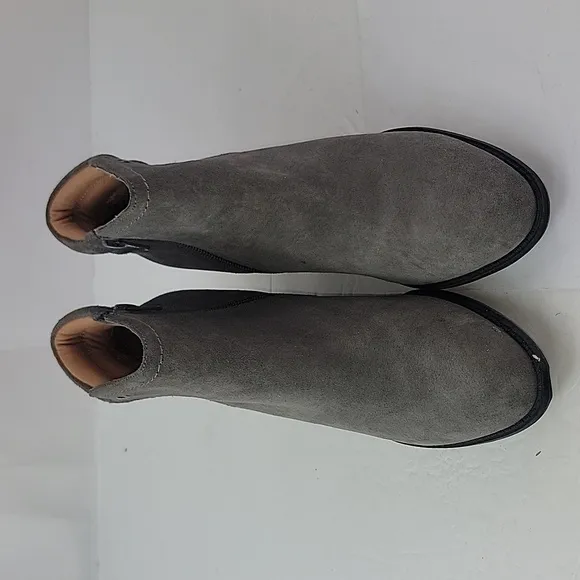 Vionic Jessie Gray Suede Leather Women's Ankle Boots
