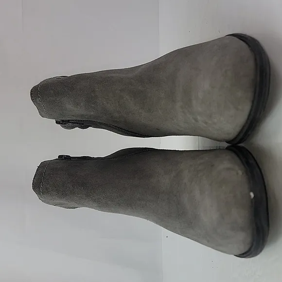 Vionic Jessie Gray Suede Leather Women's Ankle Boots