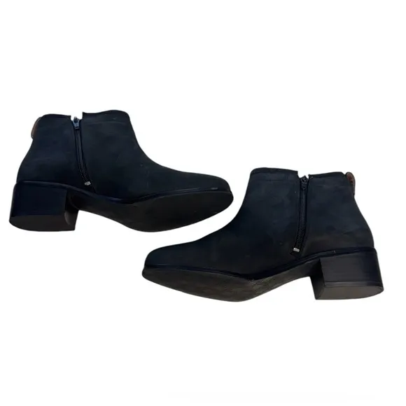 Vionic Joslyn Black Weather Resident Ankle Boot Sz .9.5