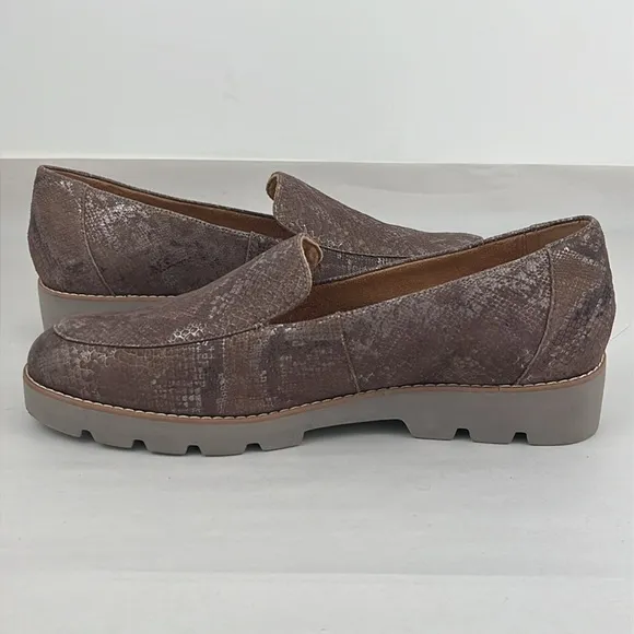 Vionic Kensley Brown Snake Print Loafers Slip On Chunky Lugs Womens Size 11 Wide