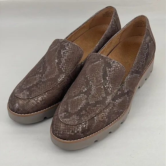 Vionic Kensley Brown Snake Print Loafers Slip On Chunky Lugs Womens Size 11 Wide