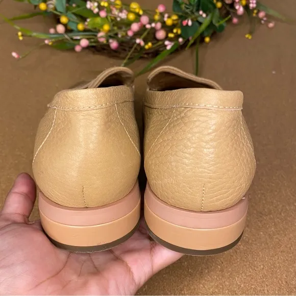 VIONIC Sellah Loafer Macaroon Womens Size 6.5