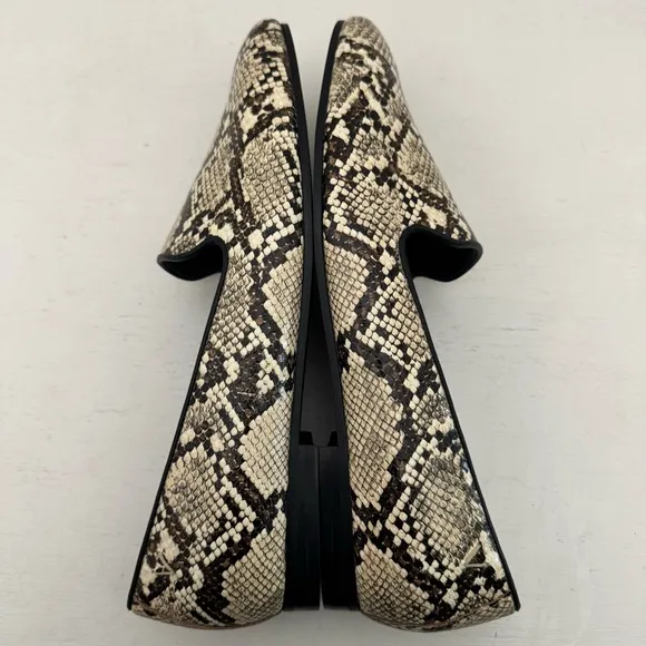 Vionic Willa Snakeskin Print Slip On Loafers Comfort Shoes Size 11 Wide