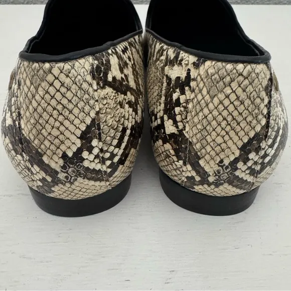Vionic Willa Snakeskin Print Slip On Loafers Comfort Shoes Size 11 Wide