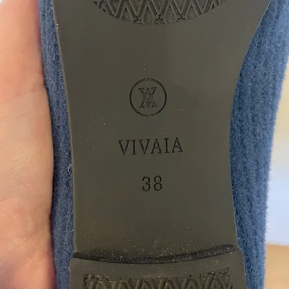 Vivaia Kimberley Eco Fluffy Yarn Round Toe Loafers in Blue
