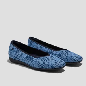 VIVAIA Vibrant Blue Textured Flats with Zigzag Design square toe size 40.5