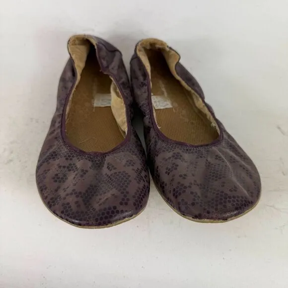 Vivobarefoot Ballet Flat Women's 7.5 Purple Slip-On Snake Print Comfort Shoes