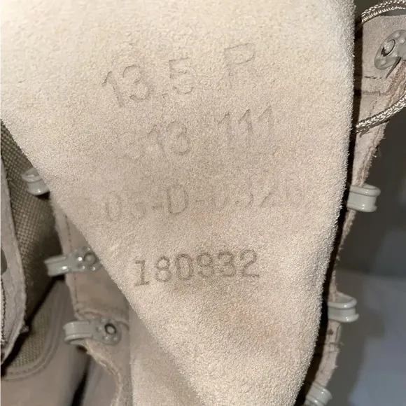 Wellco Temperate Weather Mens Size 13.5R Army Combat Boots 180932 New