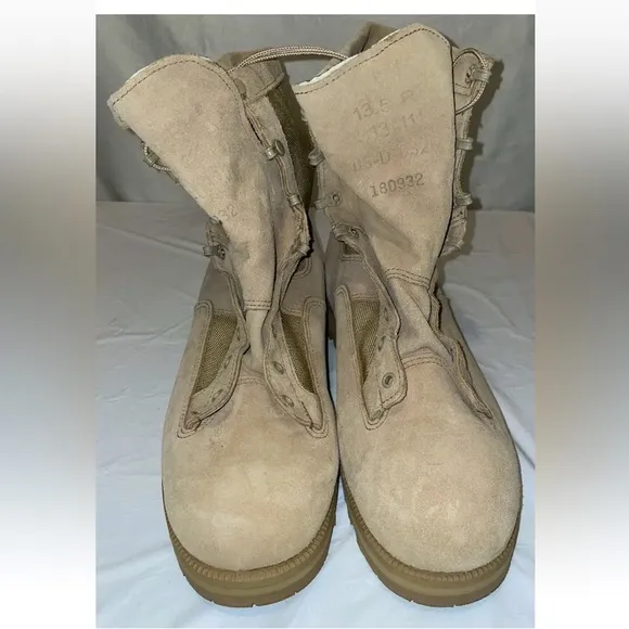 Wellco Temperate Weather Mens Size 13.5R Army Combat Boots 180932 New