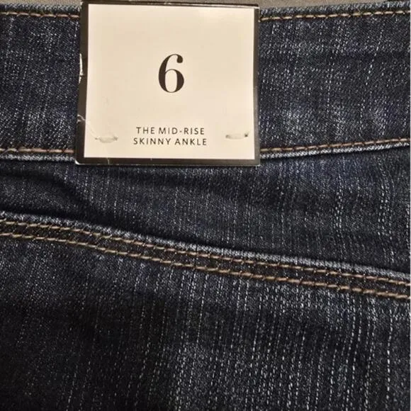 WHBM The Mid-Rise Skinny Ankle Embellished Leg Dark Denim NWT Size 6