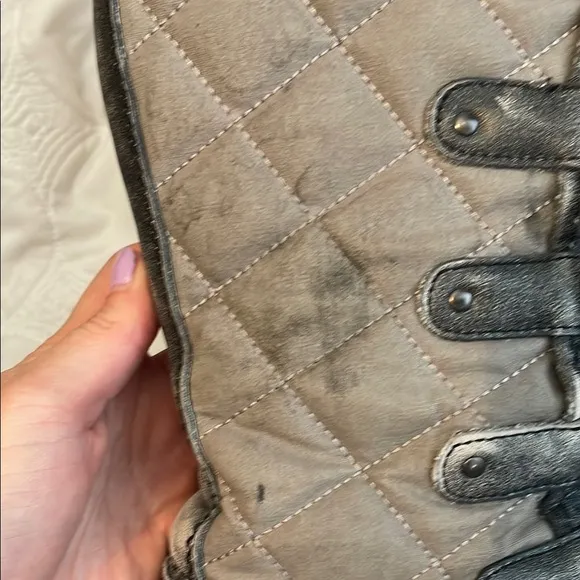 Women's Quilted Winter Boots with Faux Fur Trim