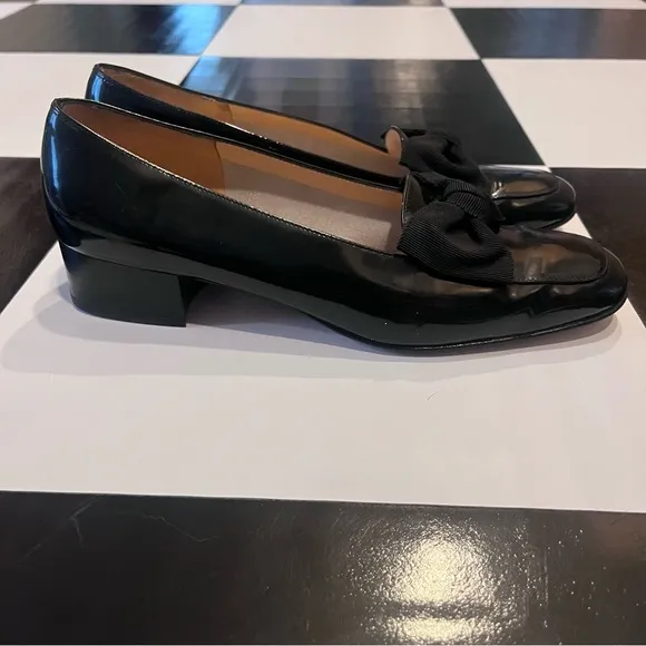 Women’s Vintage Black Salvatore Ferragamo Italian Designer Loafers