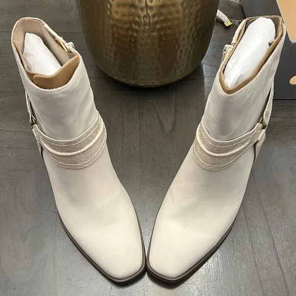 Womens Vionic Carnelia Cream