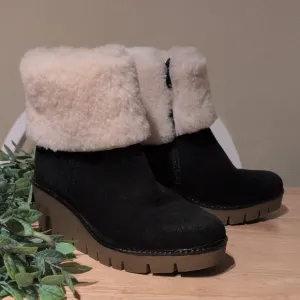 Women's Wedge Heel Poppy Boots Black and Cream Winter Boots with Plush Cuff