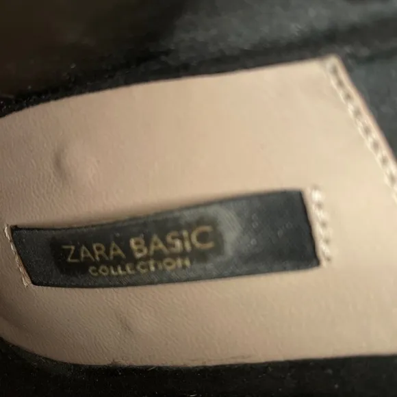 Zara Animal Print Flats Size 7