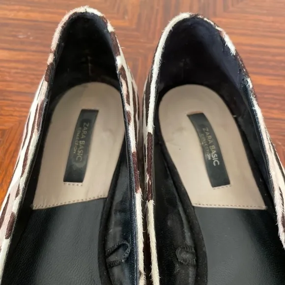 Zara Animal Print Flats Size 7