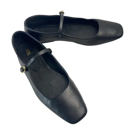 ZARA Ballet Flats with Adjustable Strap Square Vamp and Toes In Black Size 38