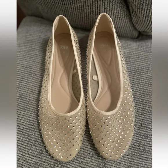 ZARA Beige Cream Nude Mesh Sheer Rhinestone Round Toe Ballet Flats SZ 39 8 Shoes