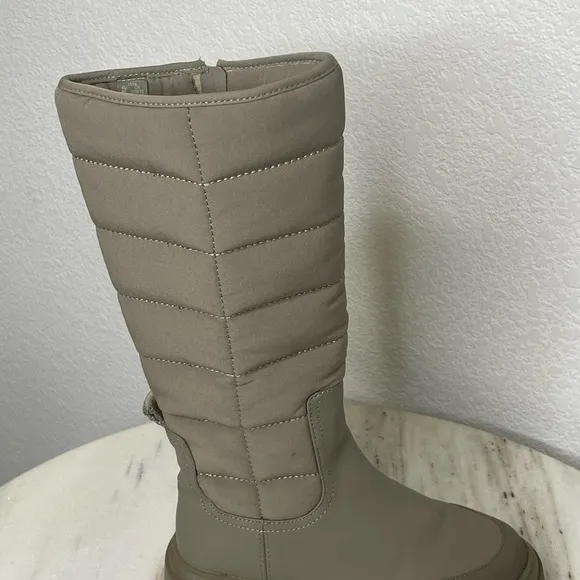 Zara boots girls quilted waterproof sz 1 EU 32 taupe rubber base 2007/830/030