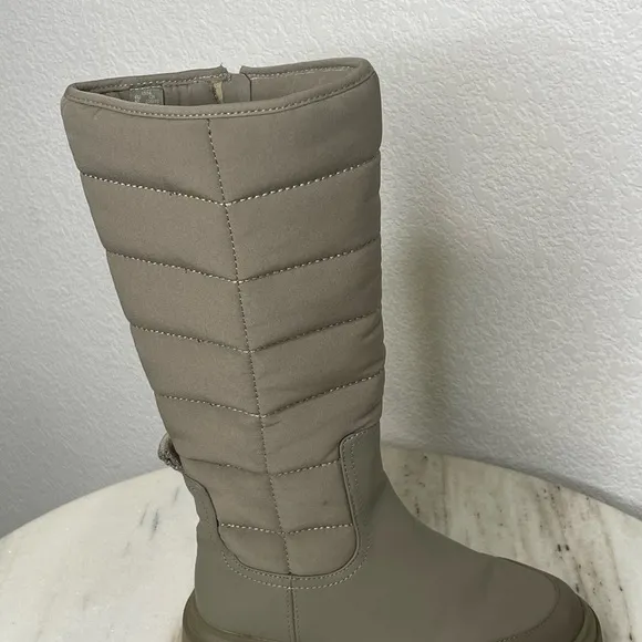 Zara boots girls quilted waterproof sz 1 EU 32 taupe rubber base 2007/830/030