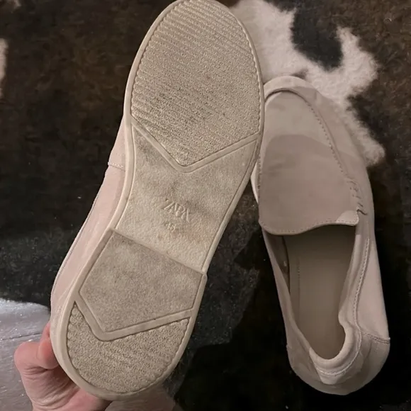 Zara soft 💯 genuine leather loafers paid 180$ size EU 45